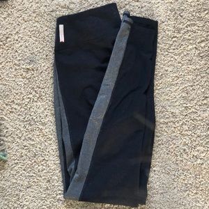 Zella black & silver leggings w mesh around calves